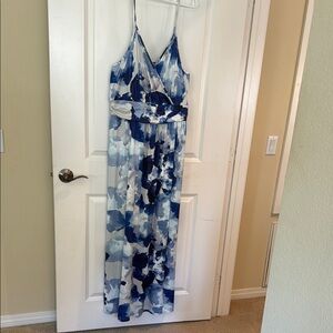 Elegant Blue and White Women's Dress XXL